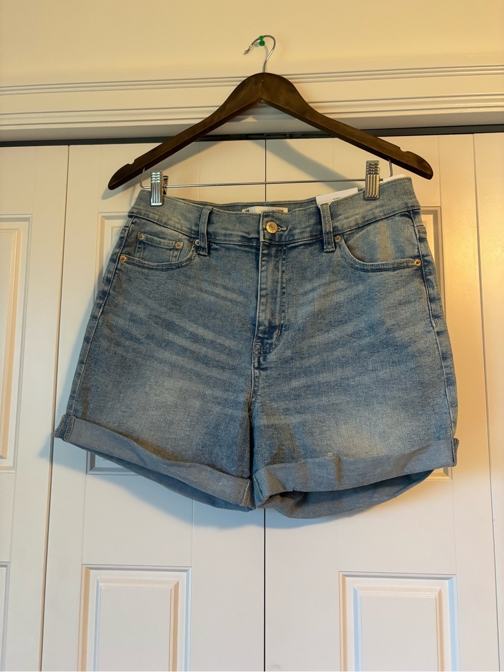 ☀️ Ardene ☀️ mid rise denim shorts - Picture 2 of 7